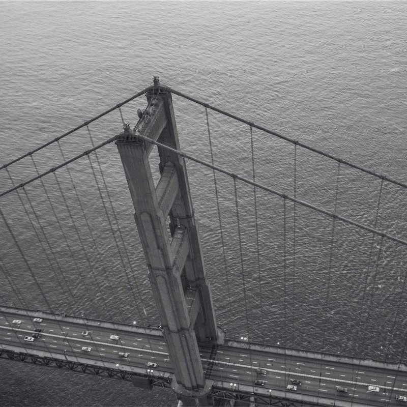 Nike Mens Long-Sleeve T-Shirt