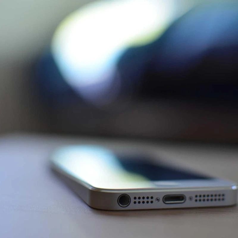 CardGuard Trading Card Pro-Folio, 9-Pocket Side-Loading Pages, Holds 360 Cards, White