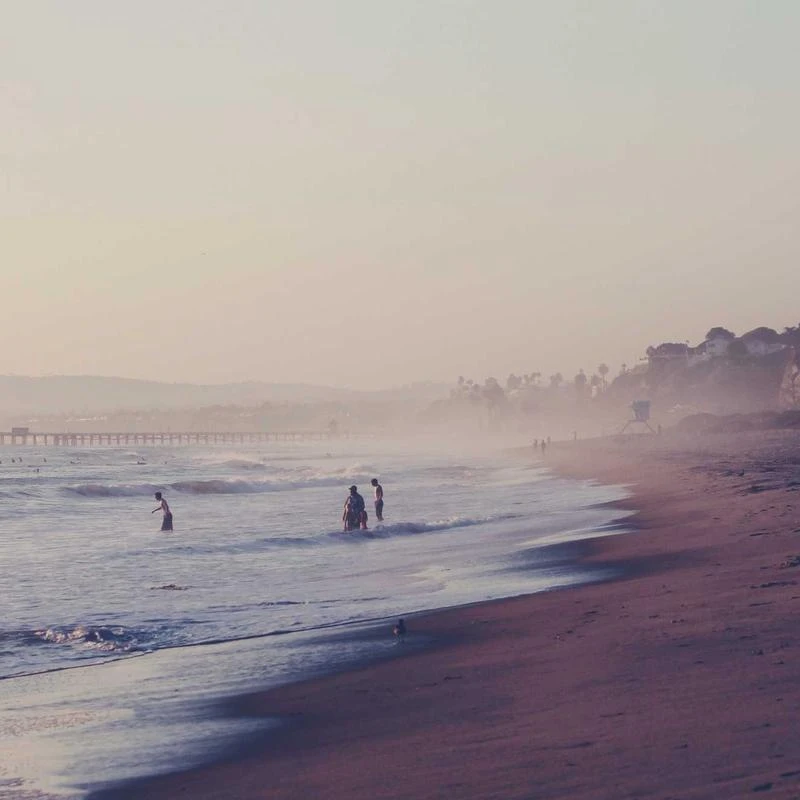 yootech Wireless Charger, 10W Max Wireless Charging Pad with Quick Adapter, Compatible with iPhone 14/14 Plus/14 Pro/14 Pro Max/13/13 Mini/SE 2022/12/11/X/8,Samsung Galaxy S22/S21/S20,AirPods Pro 2